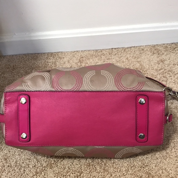 NWT! COACH pebble Taylor tote in silver with peony - Picture 7 of 15